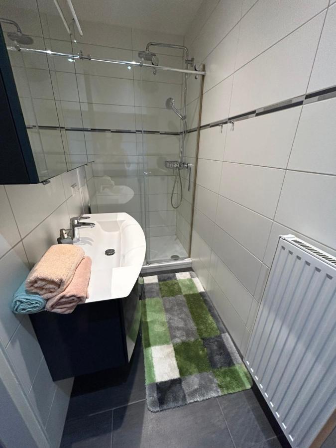 Grosse Ferienwohnung Κλάγκενφουρτ Εξωτερικό φωτογραφία